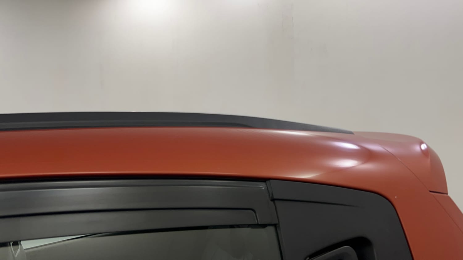 Used 2016 Mahindra KUV100 K6 6 STR Petrol Manual dents MINOR SCRATCH