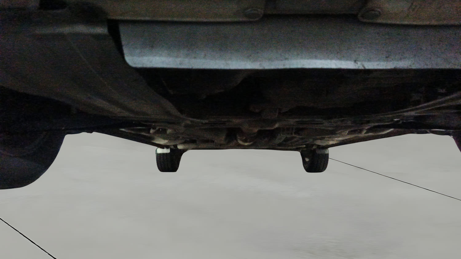 Used 2013 Honda Amaze 1.2 VX AT i-VTEC Petrol Automatic extra FRONT LEFT UNDERBODY VIEW