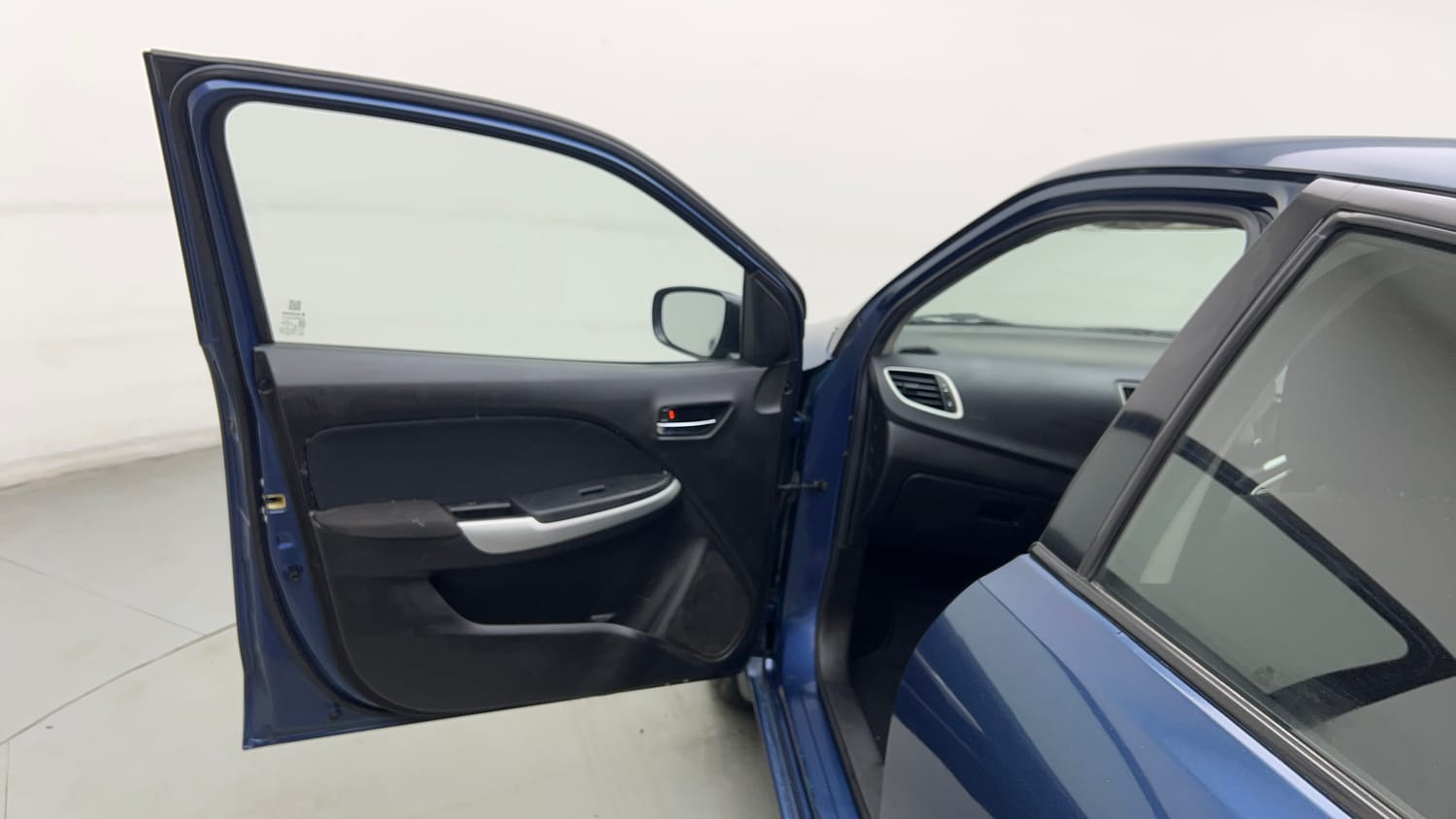 Used 2017 Maruti Suzuki Baleno Delta 1.2 Petrol Manual interior LEFT FRONT DOOR OPEN VIEW