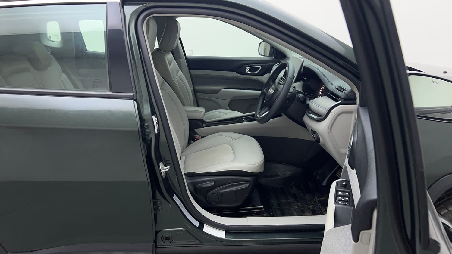 Used 2021 Jeep Compass Longitude (O) 1.4 Petrol DCT Petrol Automatic interior RIGHT SIDE FRONT DOOR CABIN VIEW