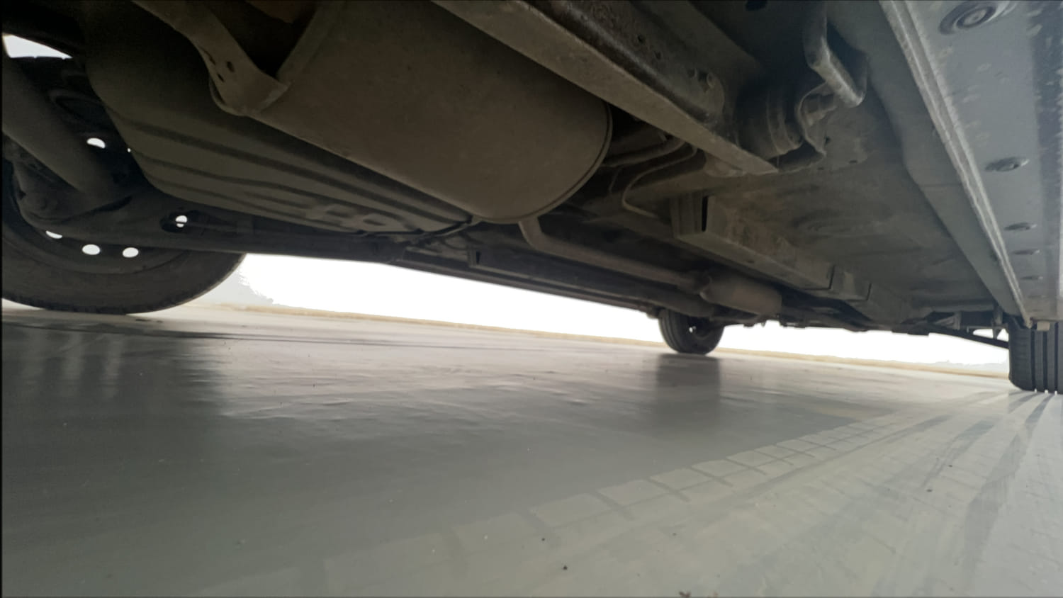 Used 2016 Maruti Suzuki Wagon R LXI Petrol Manual extra REAR RIGHT UNDERBODY VIEW