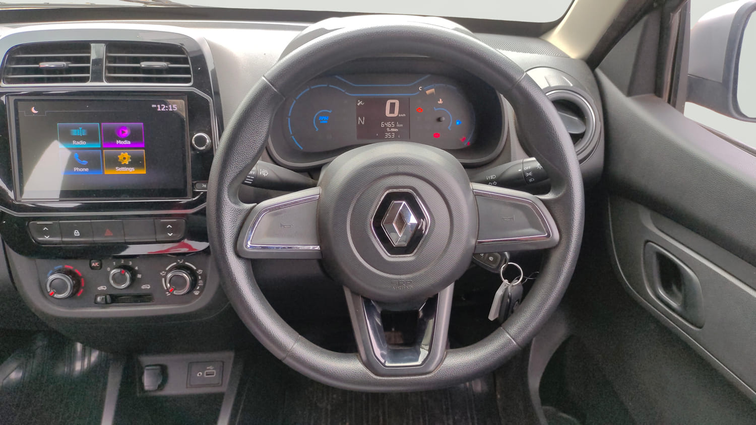 Used 2022 Renault Kwid RXT 1.0 AMT Petrol Automatic interior STEERING VIEW