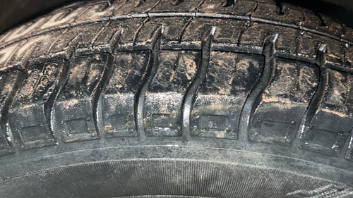 Used 2016 Maruti Suzuki Alto 800 Lxi Petrol Manual tyres RIGHT FRONT TYRE TREAD VIEW