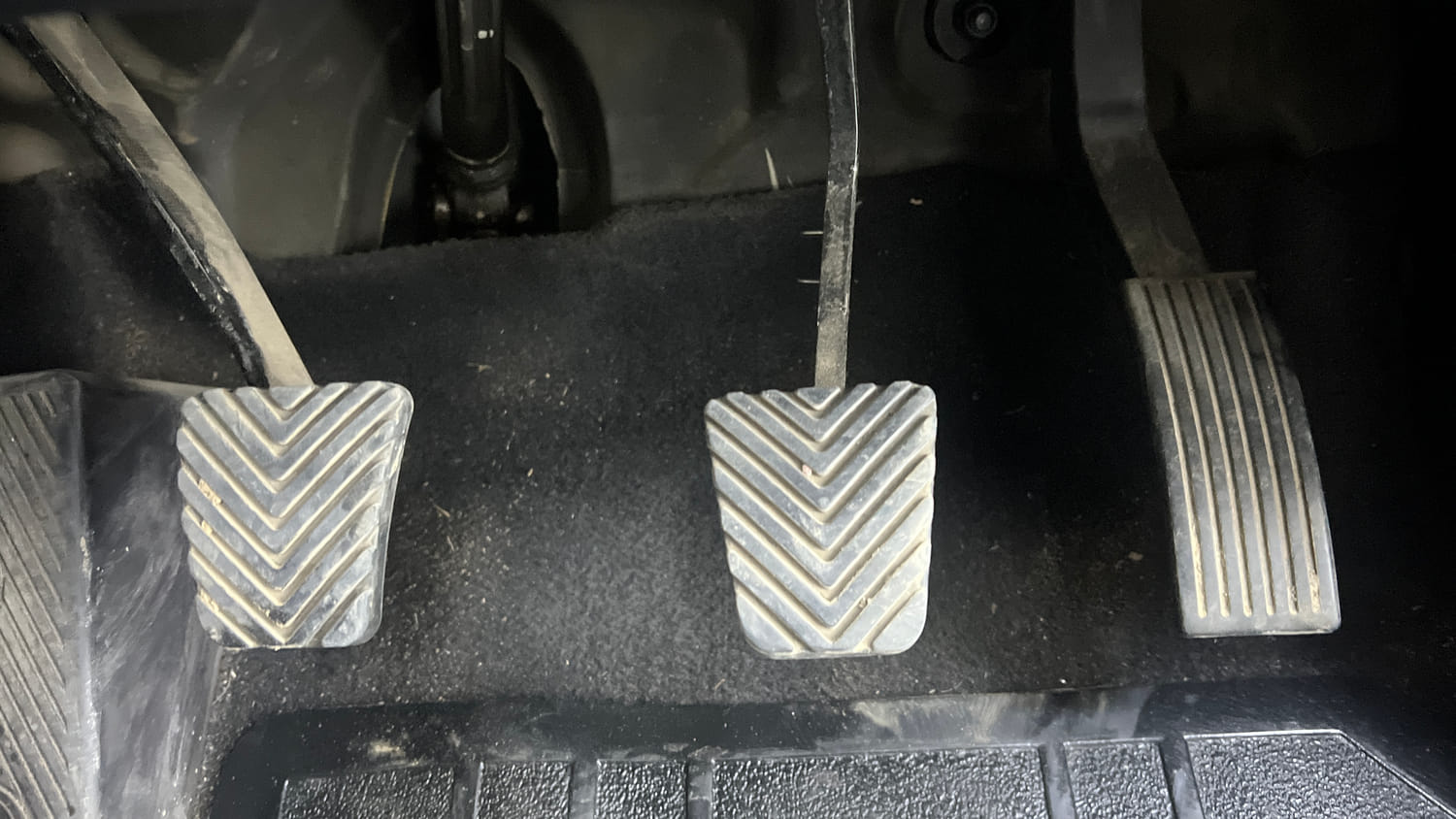 Used 2018 Hyundai Elite i20 Asta 1.2 Petrol Manual interior PEDALS VIEW