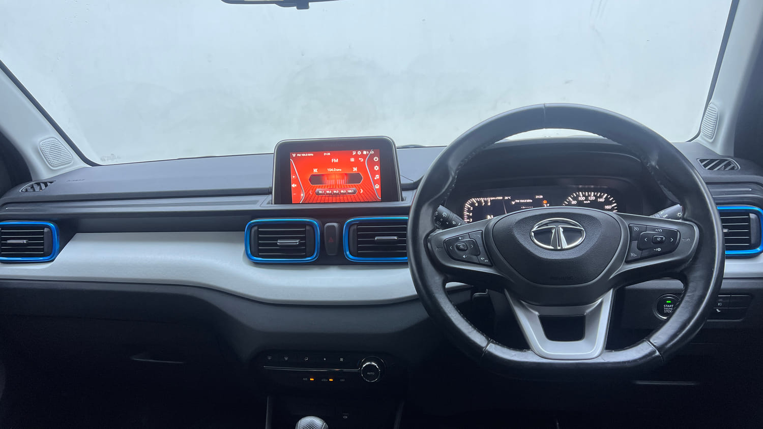 Used 2022 Tata Punch Creative AMT Petrol Automatic interior DASHBOARD VIEW