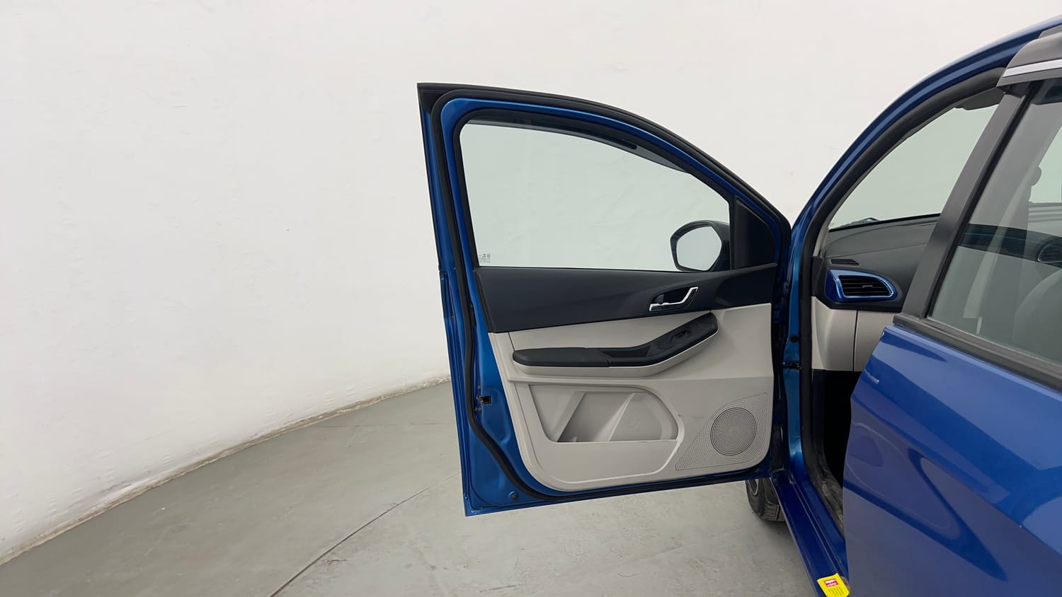 Used 2024 Tata Tiago XZA Plus iCNG Cng Automatic interior LEFT FRONT DOOR OPEN VIEW