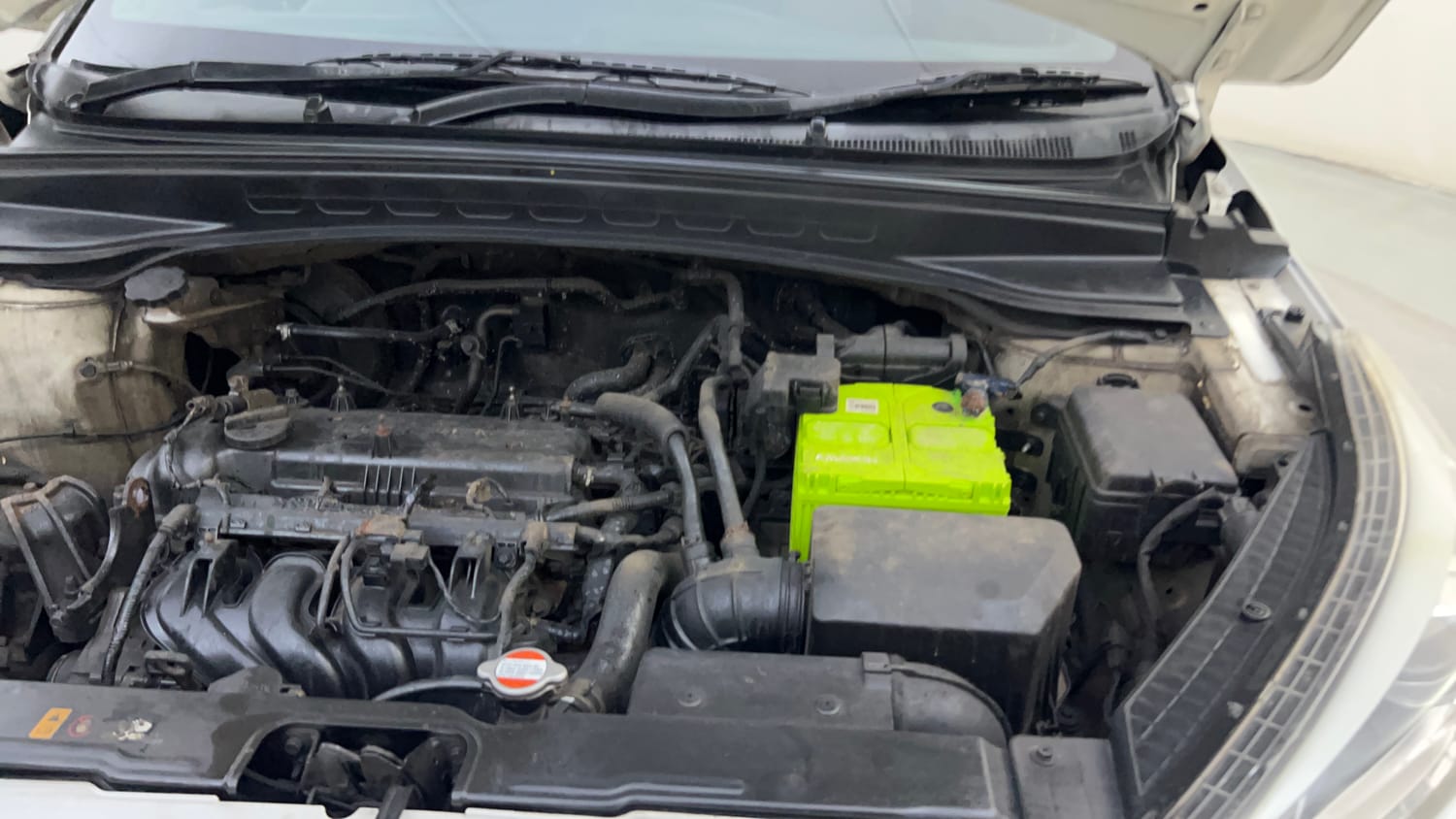 Used 2016 Hyundai Creta 1.6 SX Plus Petrol Petrol Manual engine ENGINE LEFT SIDE HINGE & APRON VIEW