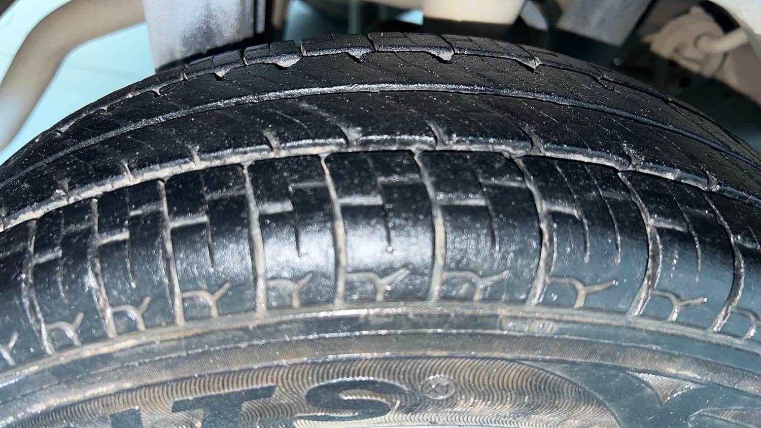 Used 2018 Maruti Suzuki Alto 800 VXi Petrol Manual tyres RIGHT REAR TYRE TREAD VIEW