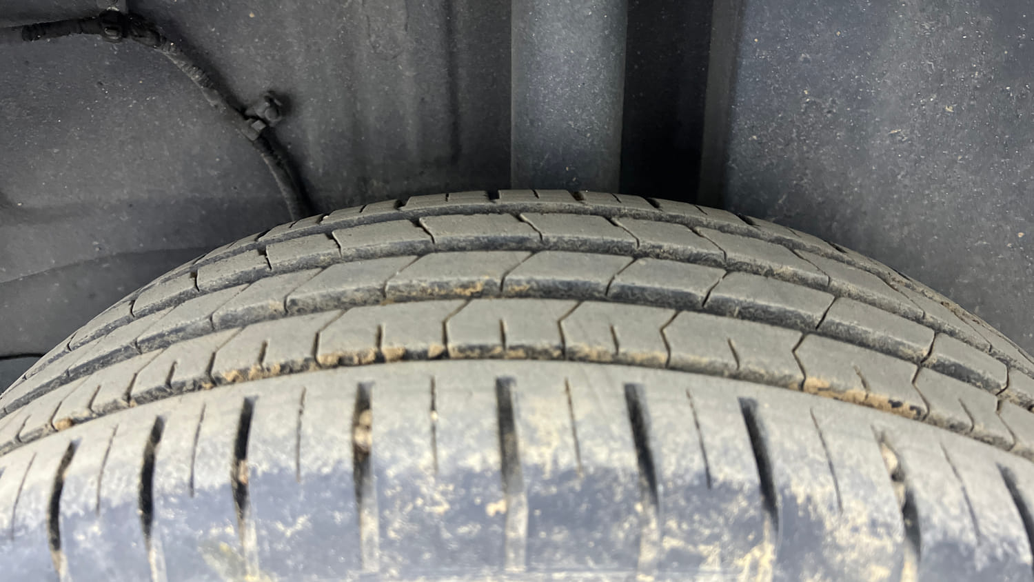 Used 2022 Tata Punch Creative AMT Petrol Automatic tyres LEFT REAR TYRE TREAD VIEW