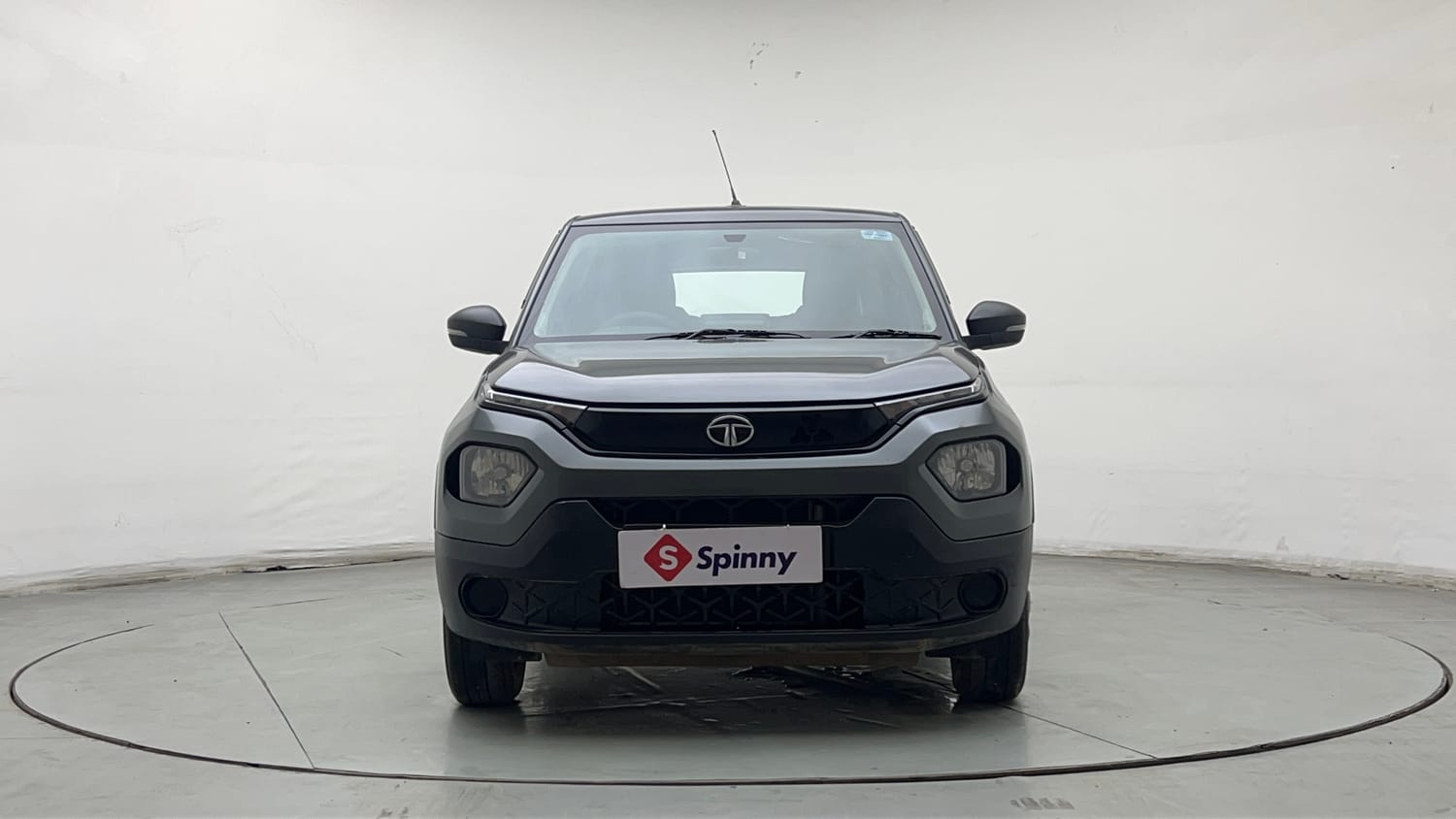 Used 2022 Tata Punch Pure MT Petrol Manual exterior FRONT VIEW
