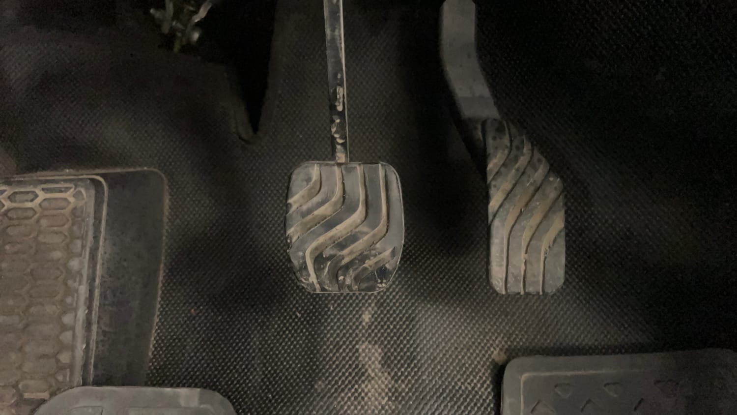 Used 2021 Renault Kiger RXT Turbo CVT Petrol Automatic interior PEDALS VIEW