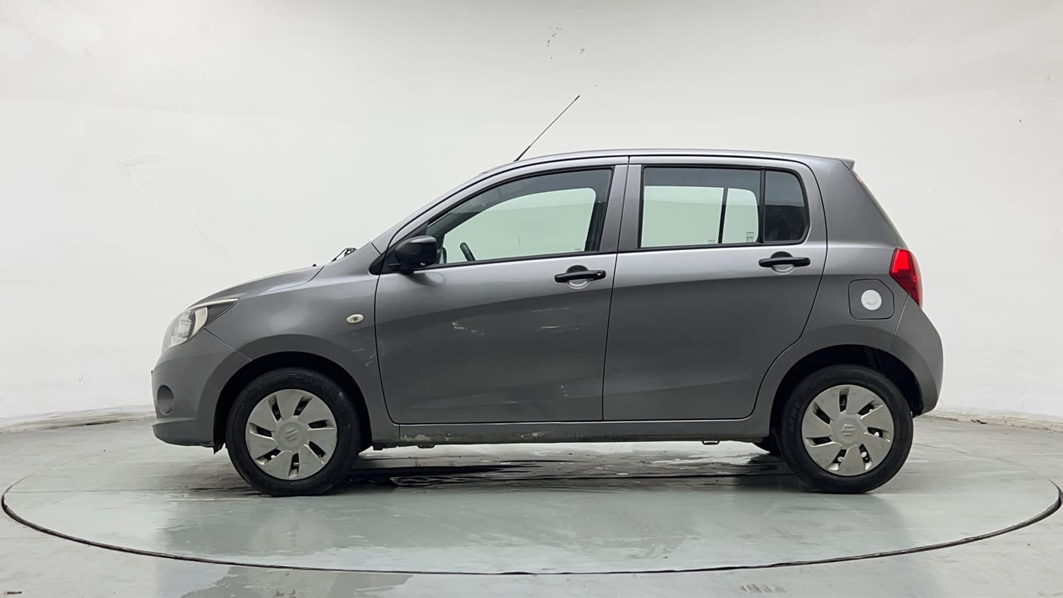 Used 2016 Maruti Suzuki Celerio VXi Petrol Manual exterior LEFT SIDE VIEW