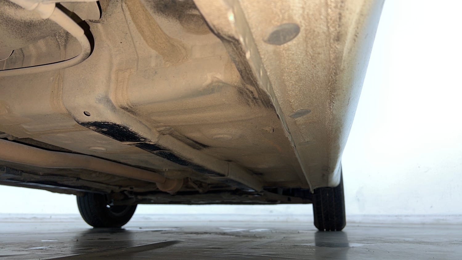 Used 2021 Hyundai Aura S 1.2 CNG Cng Manual extra REAR RIGHT UNDERBODY VIEW