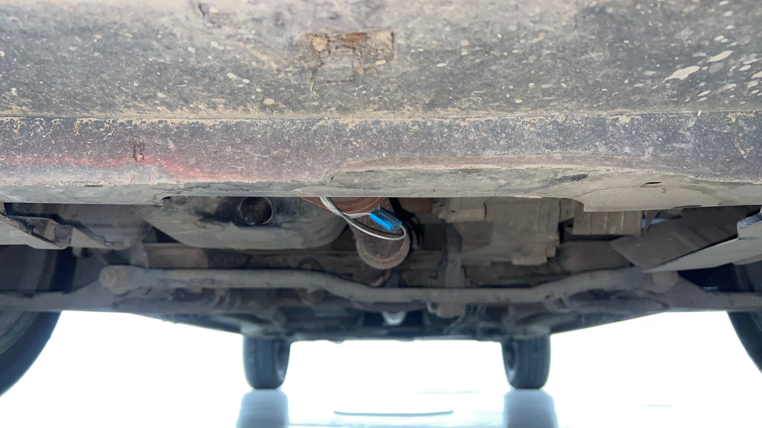Used 2020 Tata Tiago XZA Plus Petrol Automatic extra FRONT LEFT UNDERBODY VIEW