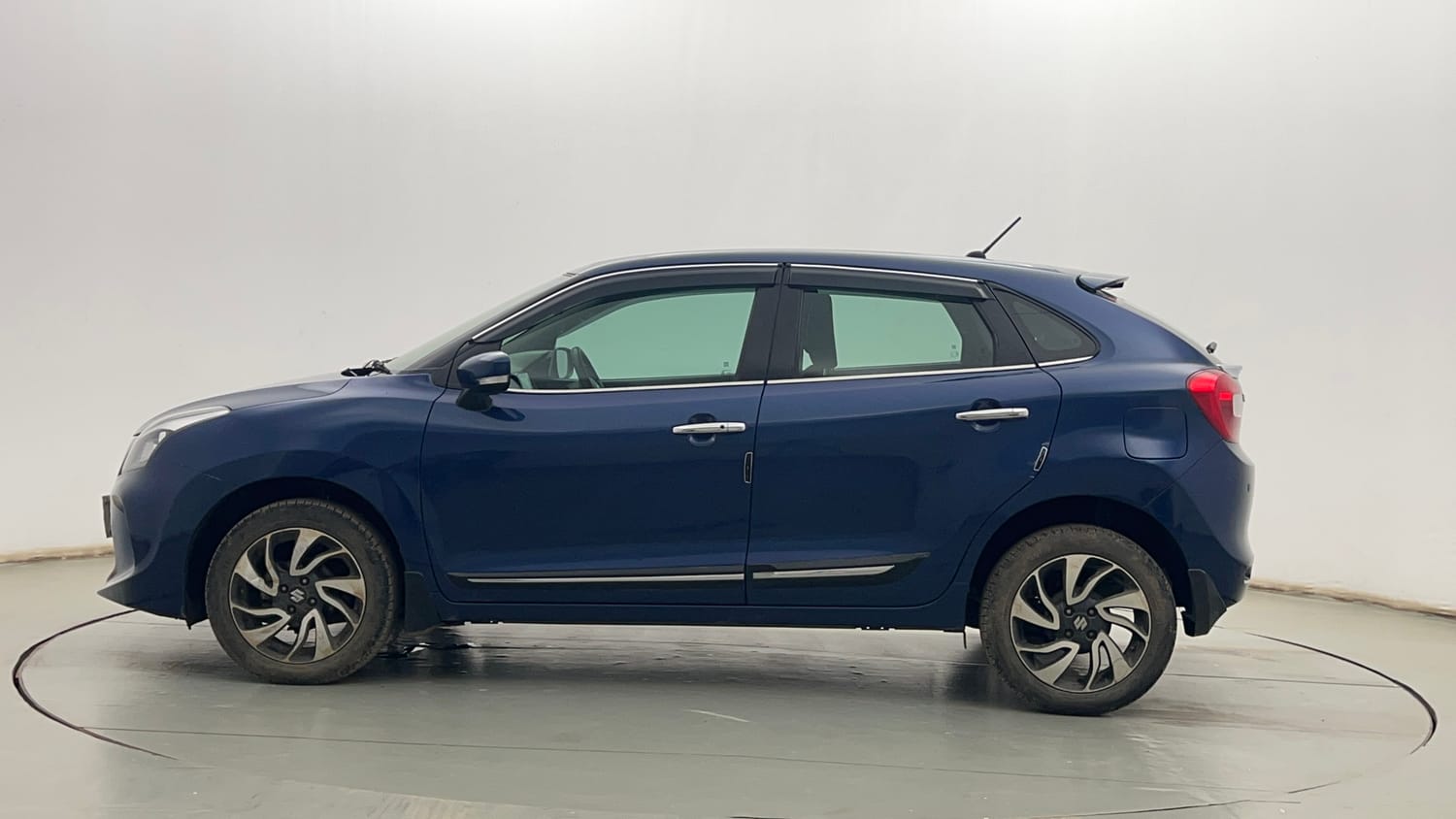 Used 2021 Maruti Suzuki Baleno Alpha Petrol Manual exterior LEFT SIDE VIEW