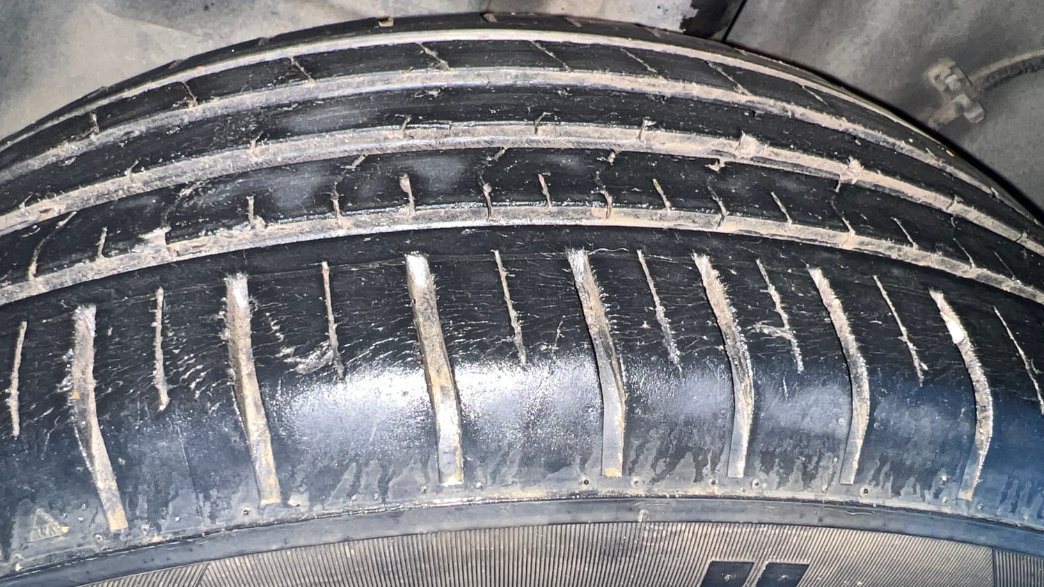 Used 2022 Tata Punch Creative MT Petrol Manual tyres RIGHT REAR TYRE TREAD VIEW