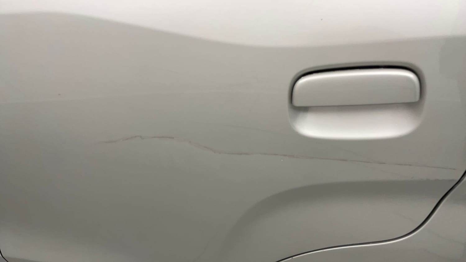 Used 2019 Maruti Suzuki Wagon R VXi 1.2 AMT Petrol Automatic dents MINOR SCRATCH