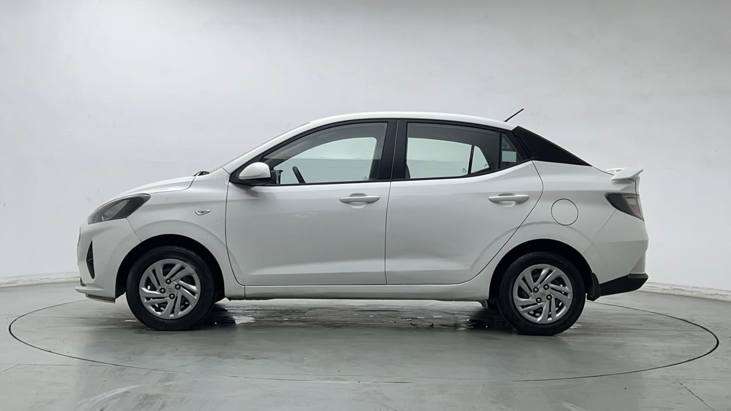 Used 2021 Hyundai Aura S 1.2 CNG Cng Manual exterior LEFT SIDE VIEW