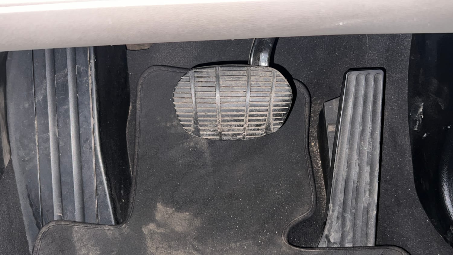 Used 2019 BMW X1 sDrive20d xLine Diesel Automatic interior PEDALS VIEW