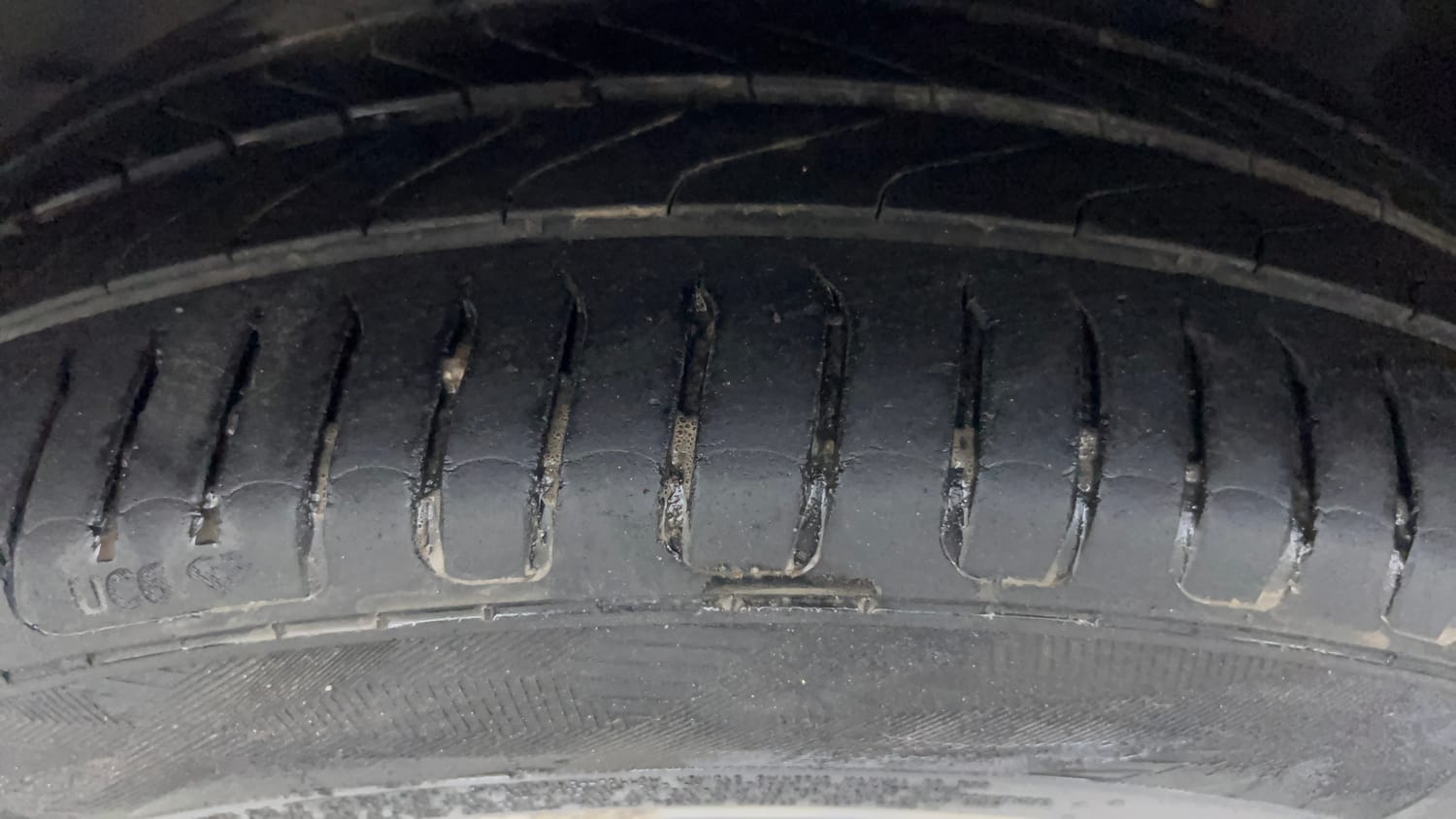 Used 2019 BMW X1 sDrive20d xLine Diesel Automatic tyres LEFT FRONT TYRE TREAD VIEW