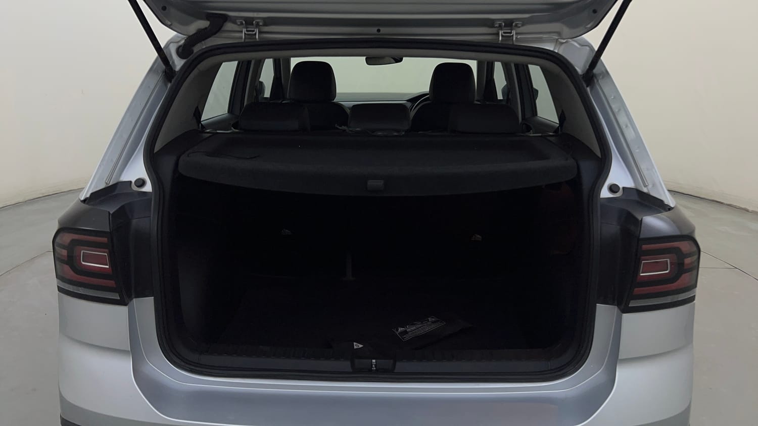 Used 2023 Volkswagen Taigun Topline 1.0 TSI AT Petrol Automatic interior DICKY INSIDE VIEW