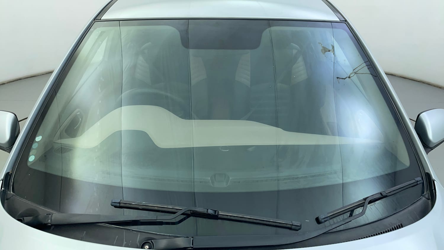 Used 2019 Hyundai Elite i20 Magna Plus 1.2 + CNG (Outside Fitted) Cng Manual exterior FRONT WINDSHIELD VIEW
