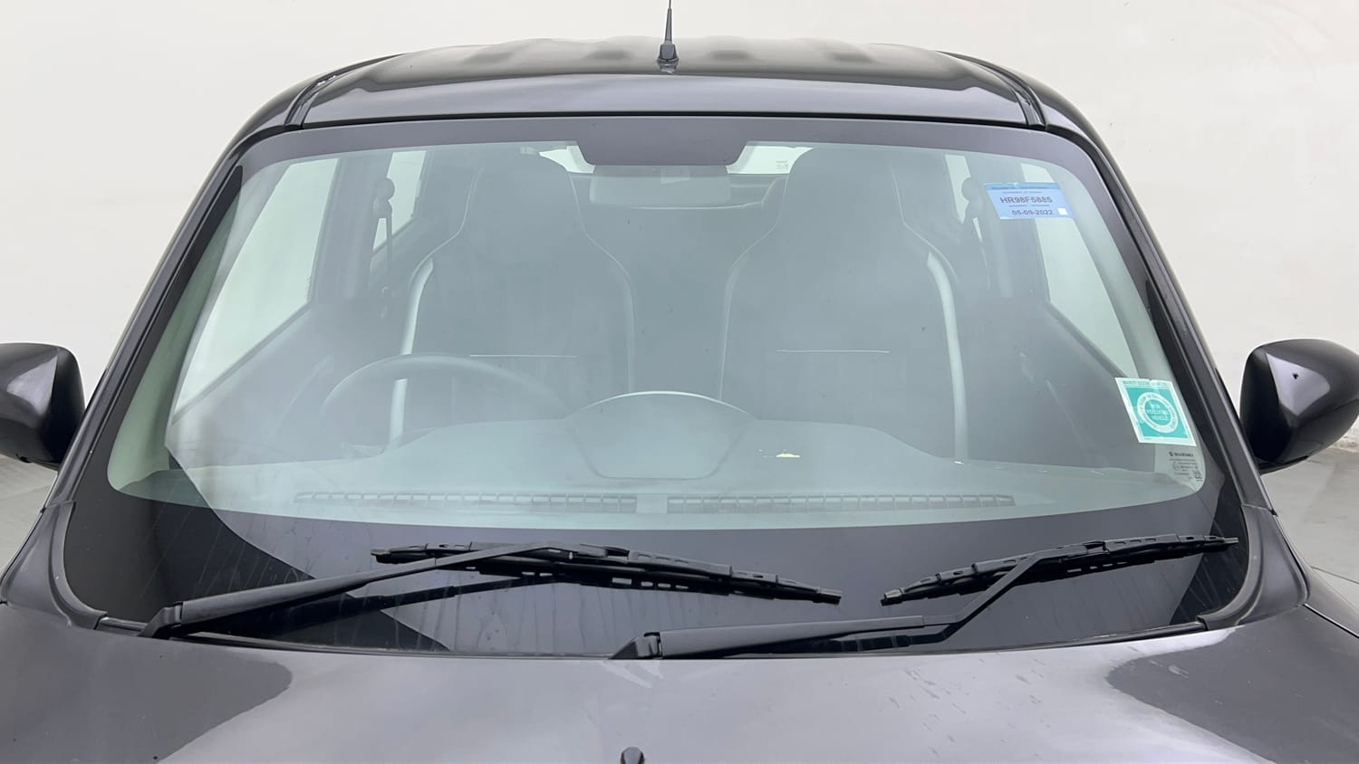 Used 2022 Maruti Suzuki S-Presso Vxi Plus Petrol Manual exterior FRONT WINDSHIELD VIEW
