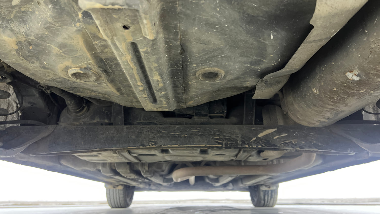 Used 2018 Hyundai Elite i20 Asta 1.2 Petrol Manual extra REAR UNDERBODY VIEW (TAKEN FROM REAR)