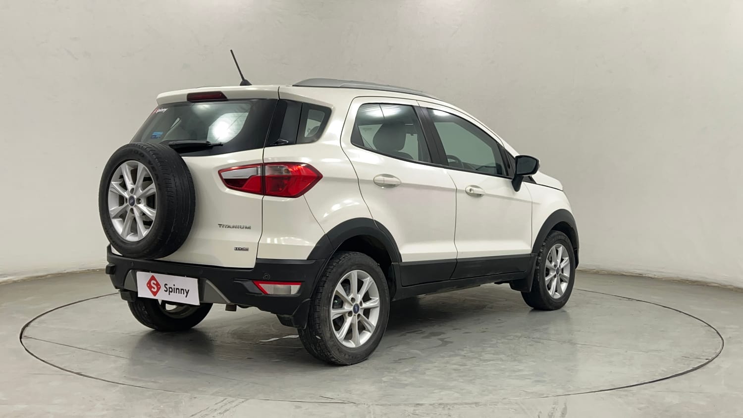 Used 2020 Ford EcoSport Titanium 1.5L TDCi Diesel Manual exterior RIGHT REAR CORNER VIEW