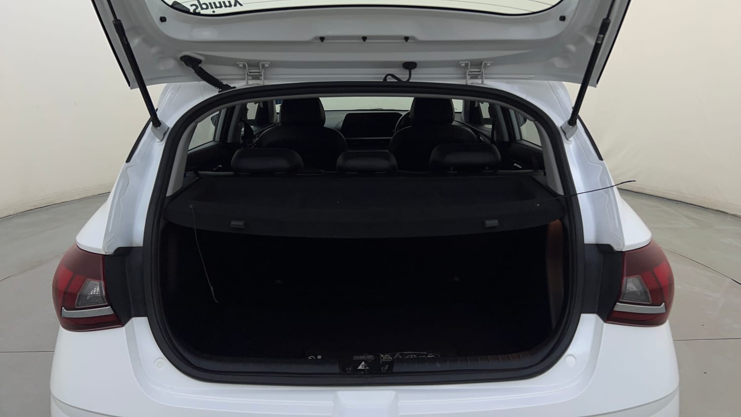 Used 2023 Hyundai New i20 Asta (O) 1.0 Turbo DCT Petrol Automatic interior DICKY INSIDE VIEW