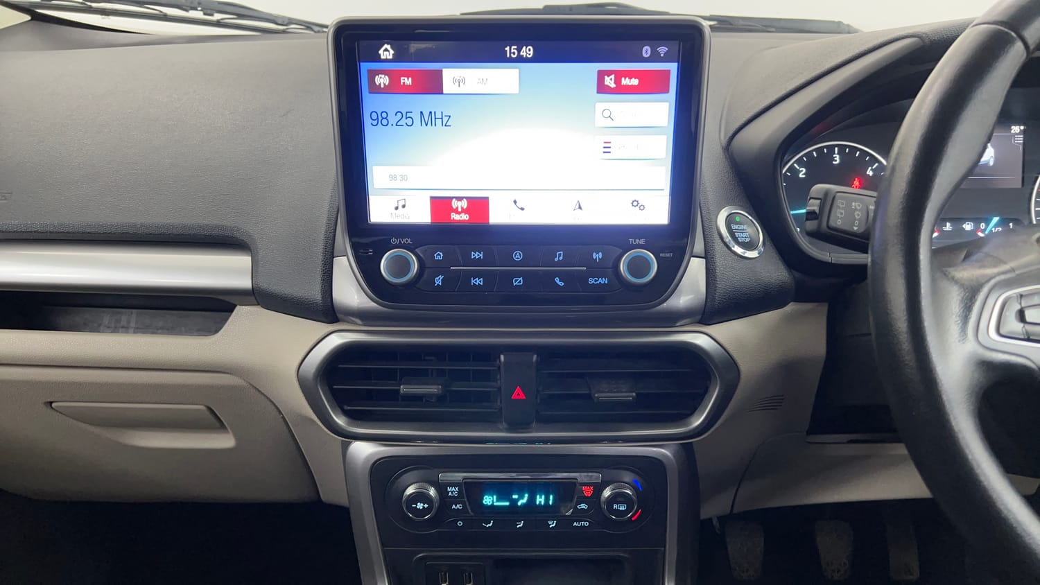 Used 2020 Ford EcoSport Titanium 1.5L TDCi Diesel Manual interior MUSIC SYSTEM & AC CONTROL VIEW