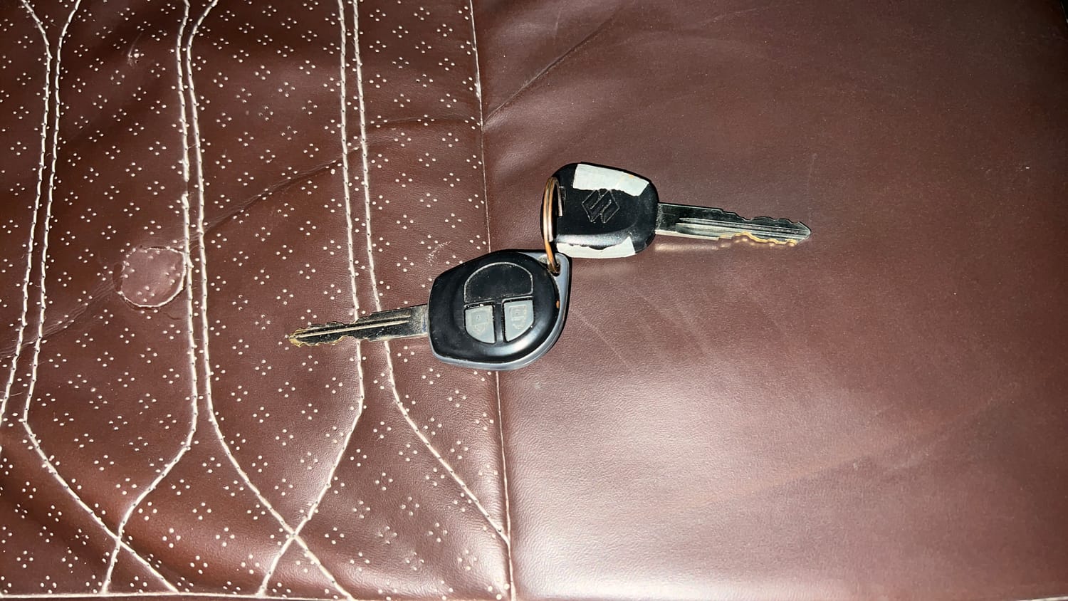 Used 2017 Maruti Suzuki Swift Dzire VDI (O) Diesel Manual extra CAR KEY VIEW