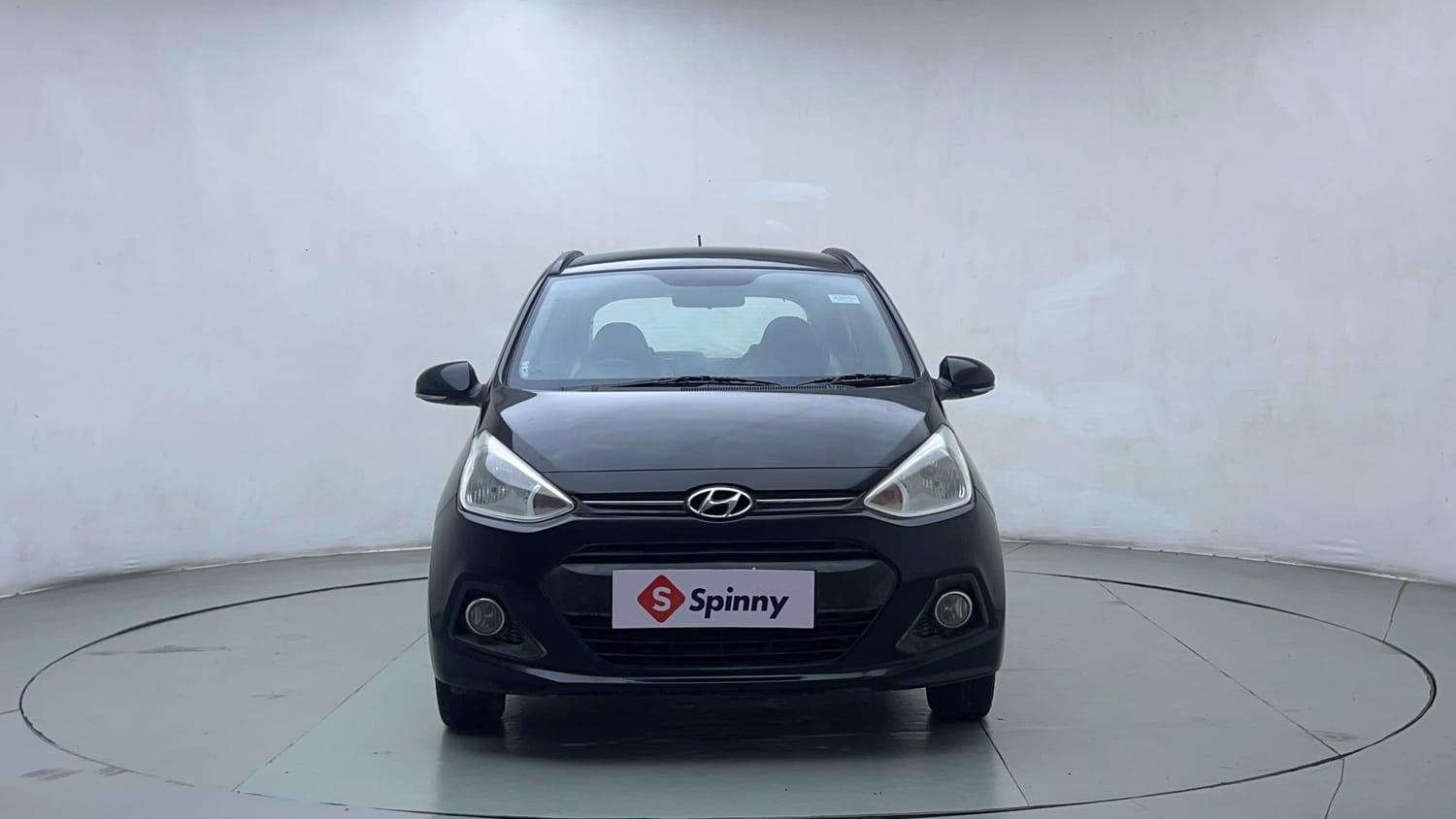 Used 2013 Hyundai Grand i10 Asta 1.2 Kappa VTVT Petrol Manual exterior FRONT VIEW