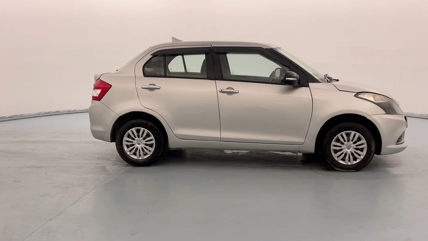 Used 2017 Maruti Suzuki Swift Dzire VDI (O) Diesel Manual exterior RIGHT SIDE VIEW