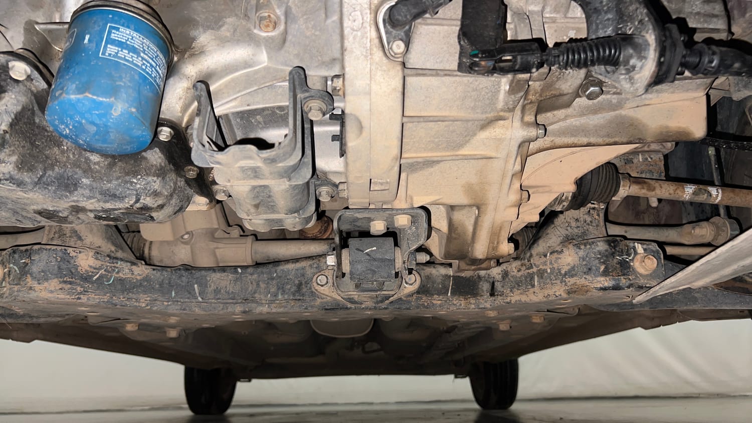 Used 2016 Hyundai Grand i10 Sportz 1.2 Kappa VTVT Petrol Manual extra FRONT LEFT UNDERBODY VIEW