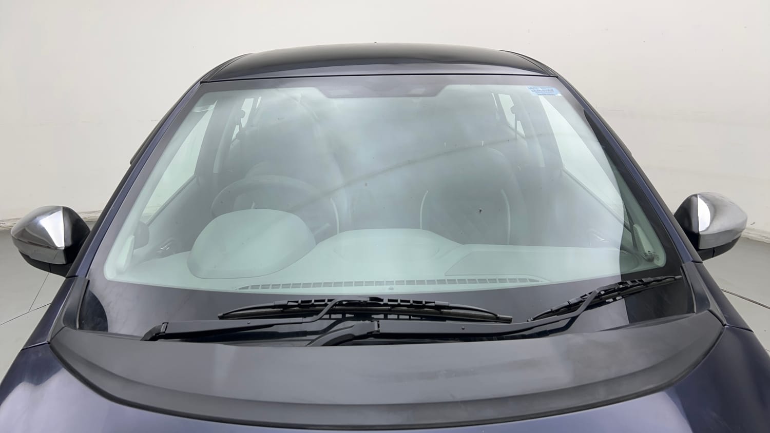 Used 2021 Tata Tigor XZ Plus Petrol Manual exterior FRONT WINDSHIELD VIEW