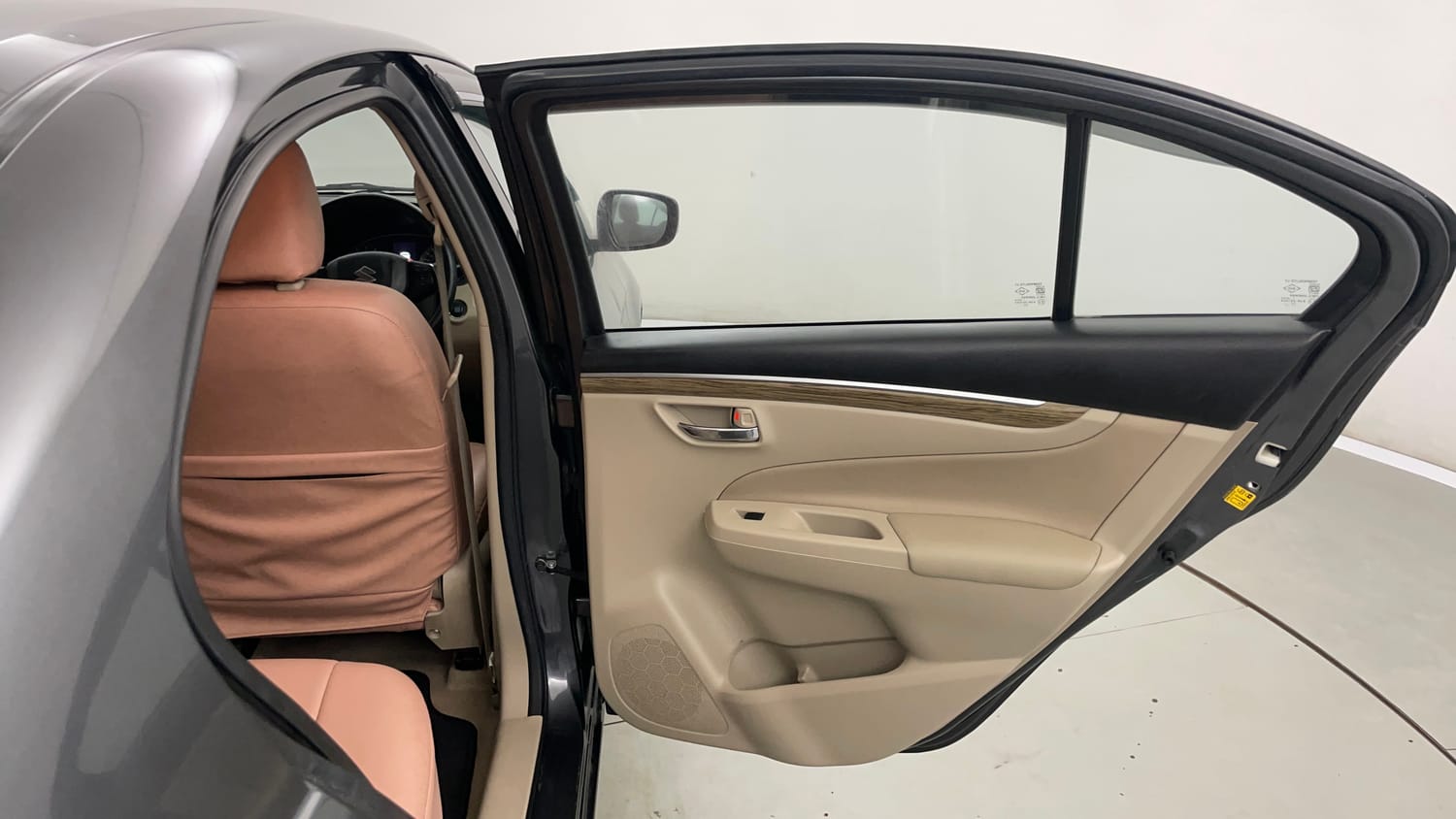 Used 2022 Maruti Suzuki Ciaz Zeta 1.5 Petrol Manual interior RIGHT REAR DOOR OPEN VIEW