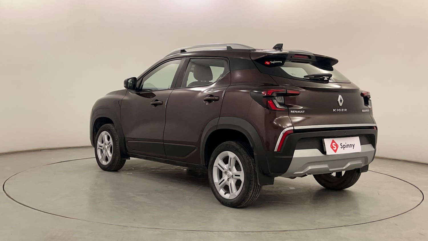 Used 2021 Renault Kiger RXT Turbo CVT Petrol Automatic exterior LEFT REAR CORNER VIEW