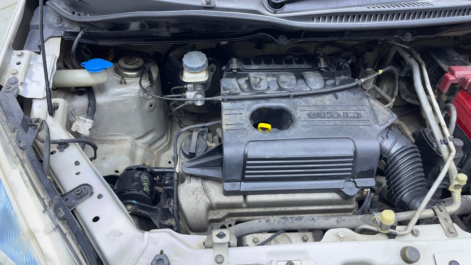 Used 2014 Maruti Suzuki Wagon R VXI Petrol Manual engine ENGINE RIGHT SIDE VIEW