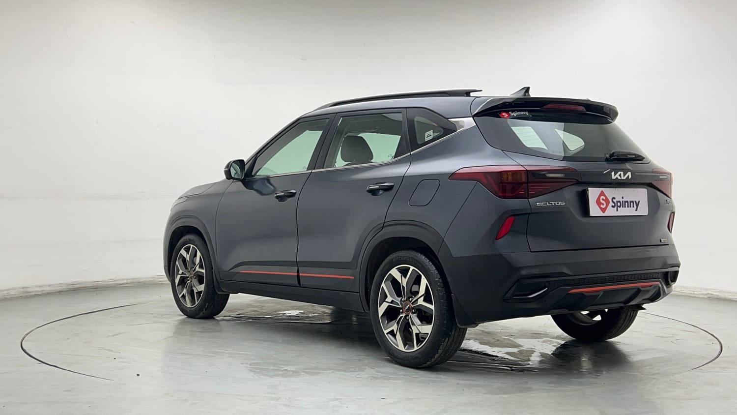 Used 2022 Kia Seltos X Line 1.4 DCT Petrol Automatic exterior LEFT REAR CORNER VIEW