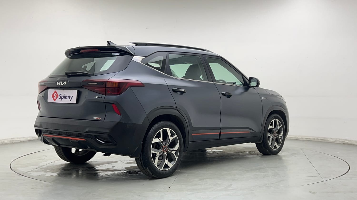 Used 2022 Kia Seltos X Line 1.4 DCT Petrol Automatic exterior RIGHT REAR CORNER VIEW