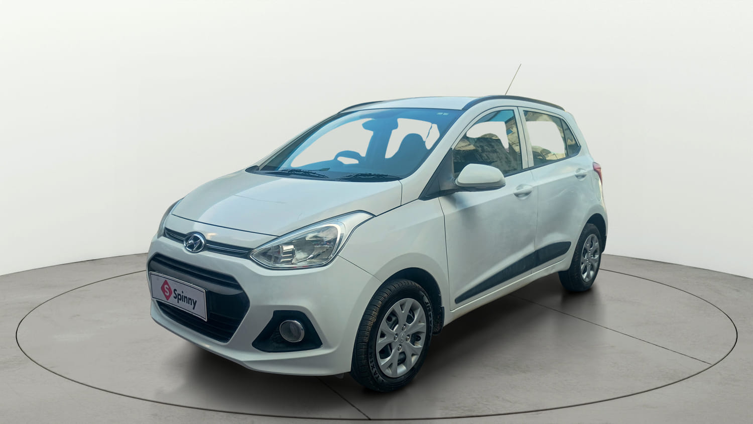 Used 2016 Hyundai Grand i10 Sportz 1.2 Kappa VTVT Petrol Manual exterior LEFT FRONT CORNER VIEW