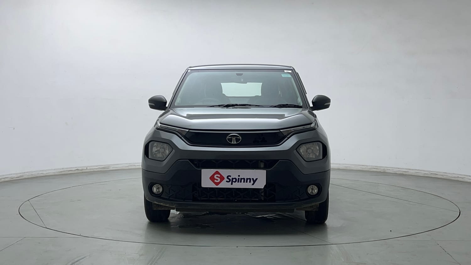 Used 2025 Tata Punch Pure MT Petrol Manual exterior FRONT VIEW