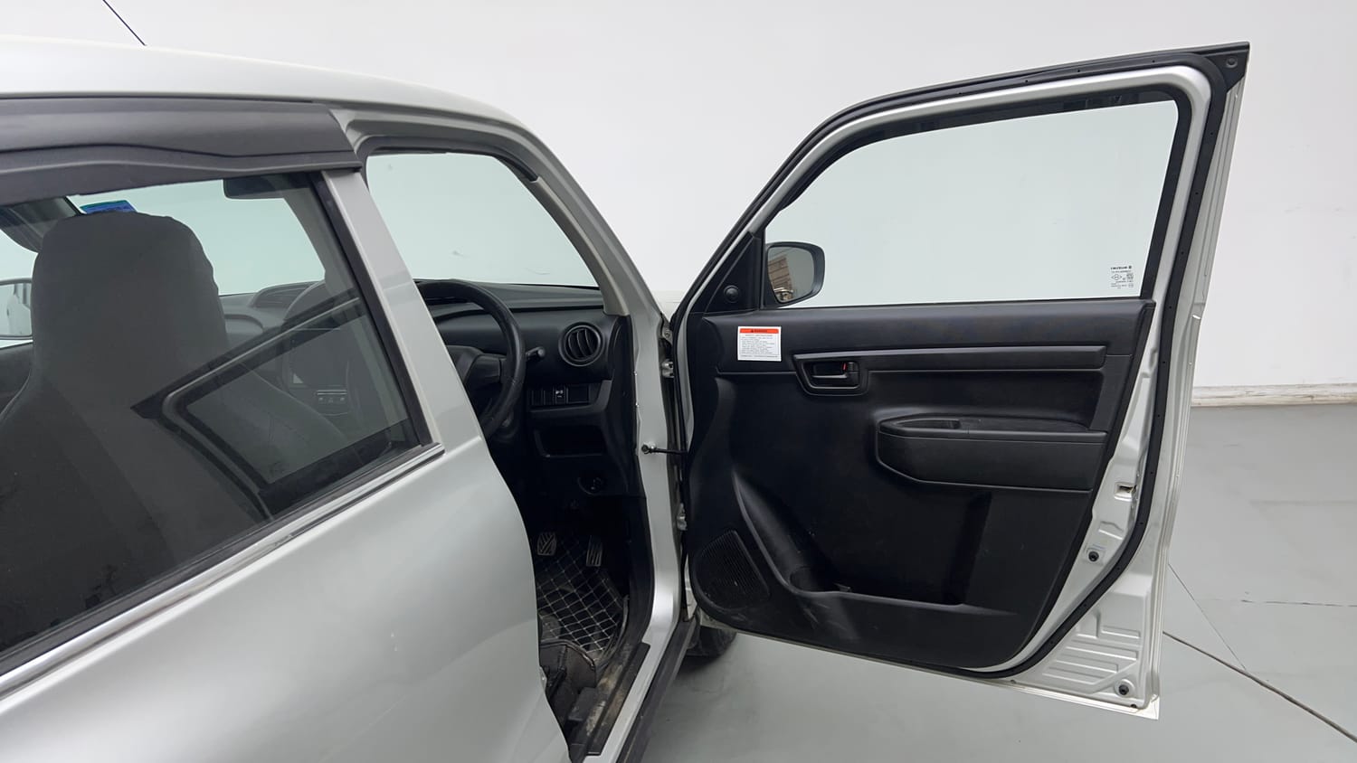 Used 2024 Maruti Suzuki S-Presso VXi S-CNG Cng Manual interior RIGHT FRONT DOOR OPEN VIEW