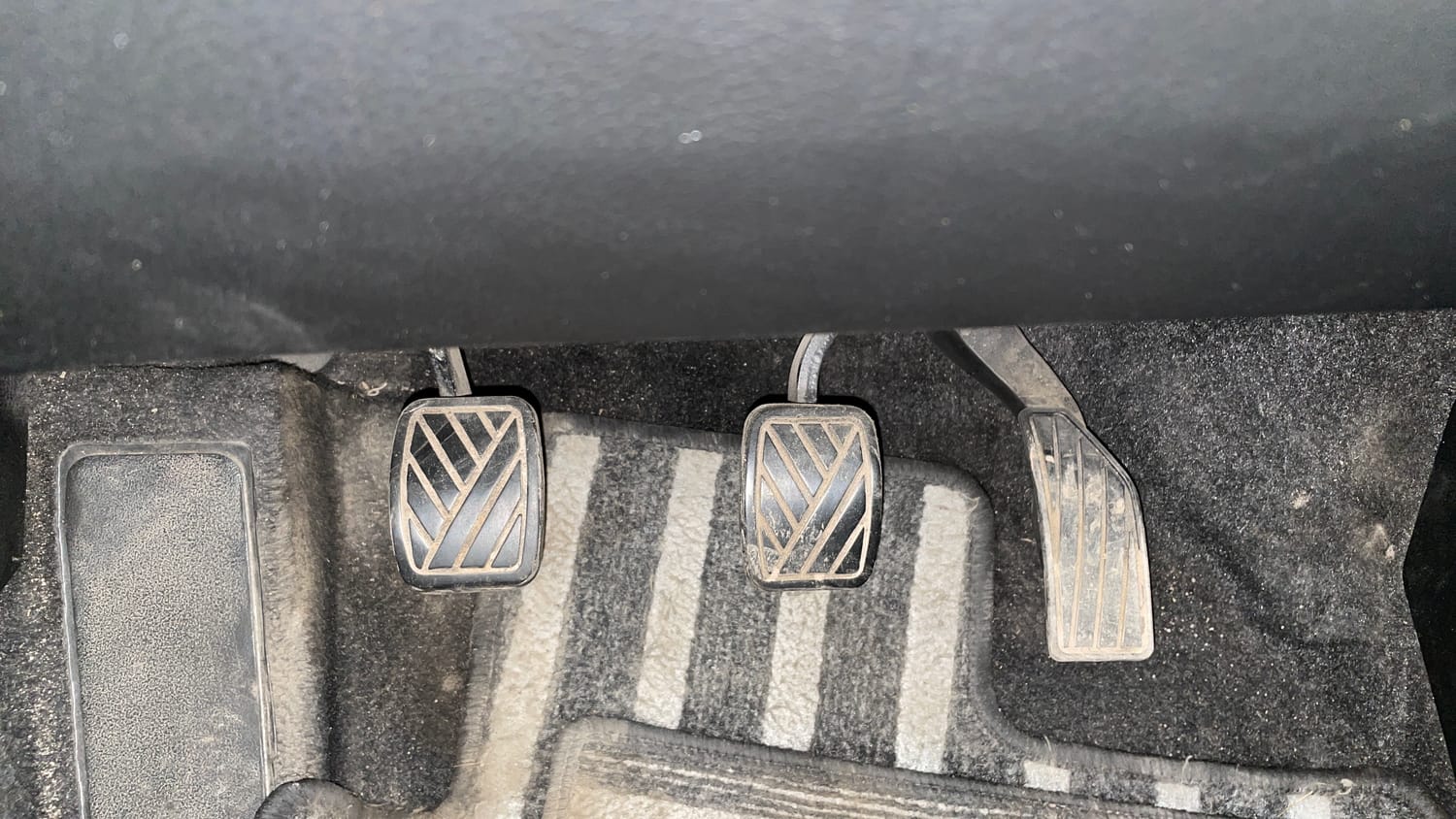 Used 2016 Maruti Suzuki S-Cross Zeta 1.3 Diesel Manual interior PEDALS VIEW