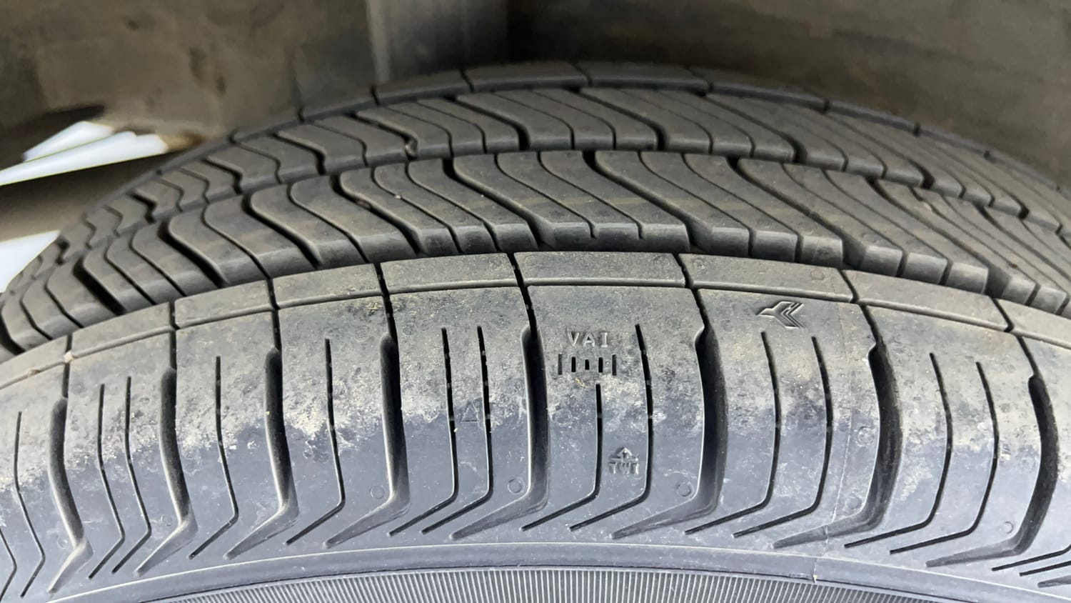 Used 2019 Honda Amaze 1.2 S MT Petrol Petrol Manual tyres RIGHT REAR TYRE TREAD VIEW