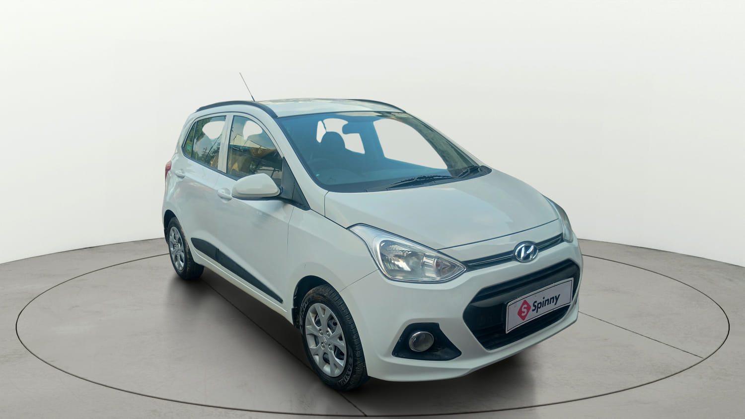 Used 2016 Hyundai Grand i10 Sportz 1.2 Kappa VTVT Petrol Manual exterior RIGHT FRONT CORNER VIEW