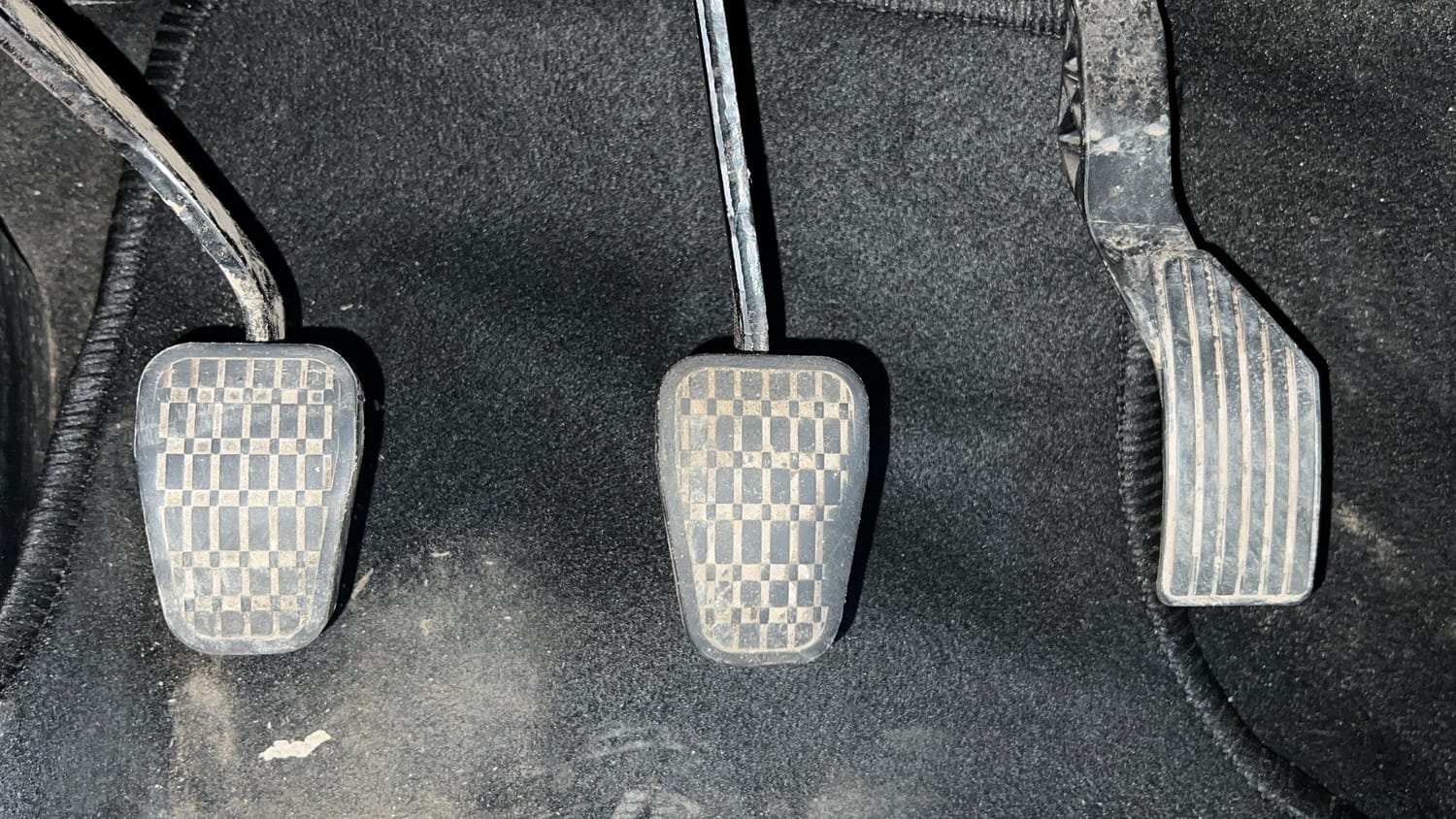 Used 2022 Tata Punch Pure MT Petrol Manual interior PEDALS VIEW
