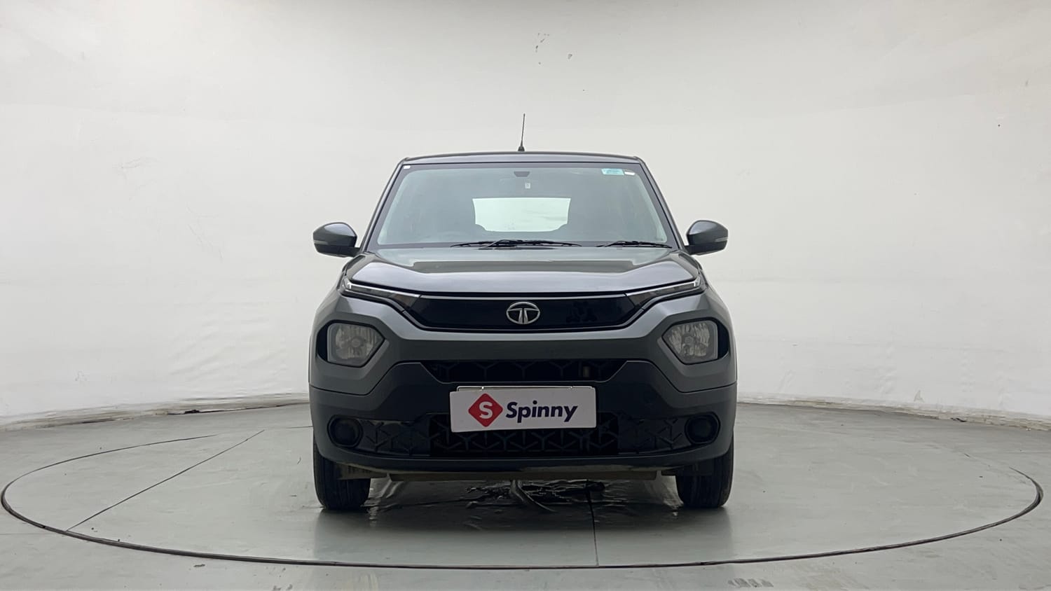 Used 2022 Tata Punch Adventure MT Petrol Manual exterior FRONT VIEW