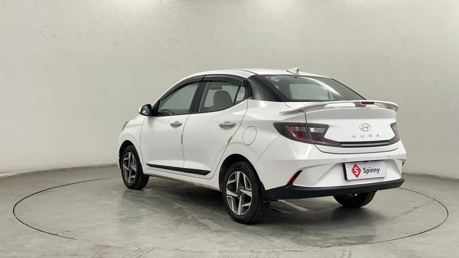 Used 2023 Hyundai Aura SX 1.2 CNG Cng Manual exterior LEFT REAR CORNER VIEW